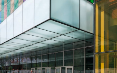 3 Things to Consider When Buying Commercial Doors