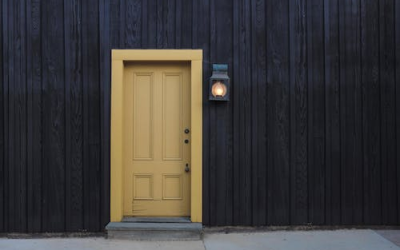 Door Emergencies 101: Here Are Some Things To Do If Your Door Gives Trouble!